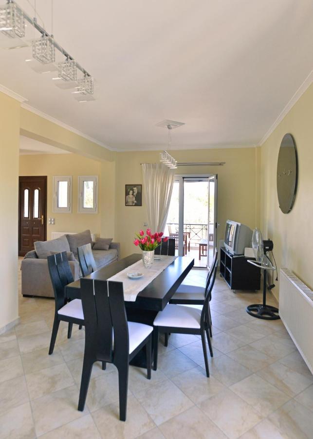 Villa Konstantinos 6 Bedrooms Aegina Esterno foto