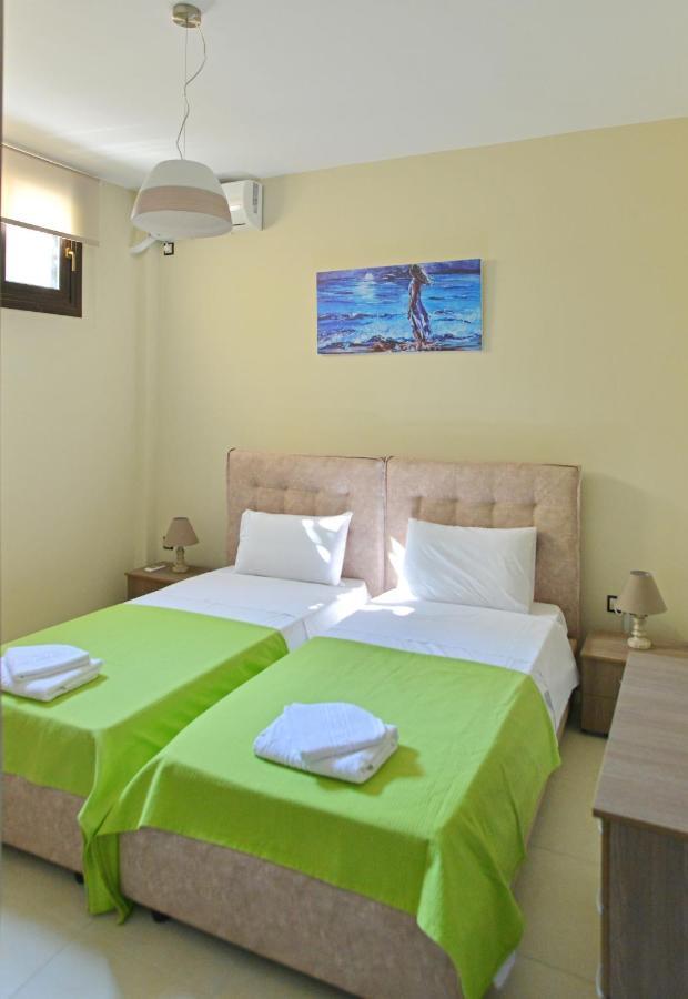 Villa Konstantinos 6 Bedrooms Aegina Esterno foto